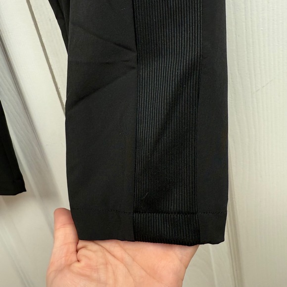 Athleta Black Brooklyn Ankle Pants Size 6 Women Stretch Travel Commuter Wicking - Picture 7 of 12